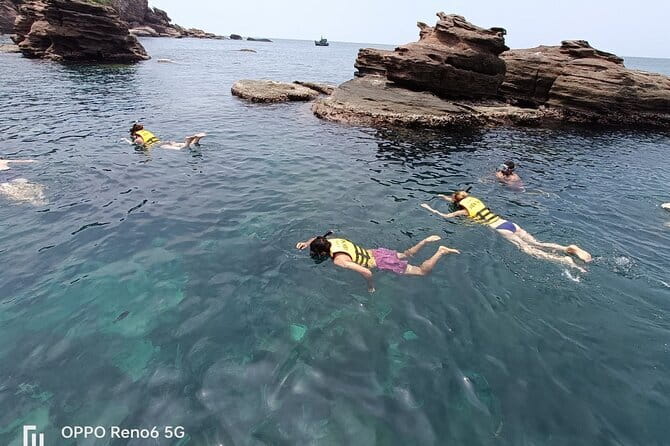 Cham island snorkeling tour - The first decision: snorkeling tour or private Da Nang sampler?