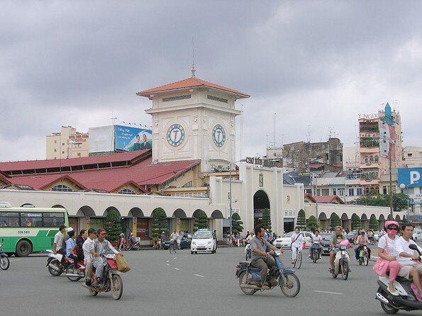 Chef Vu Cooking Class Plus Market Trip in Saigon Center (Pick up by Cyclo) - Key Points Before You Book
