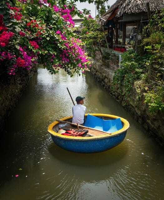 Coconut Boat Hoi An - Getting to Coconut Island Đảo Dừa Xanh