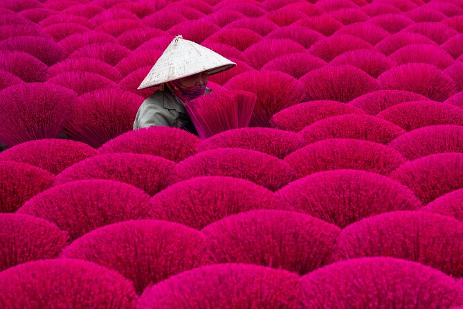 Colors of Incense village Quang Phu Cau - Who will enjoy this outing most?