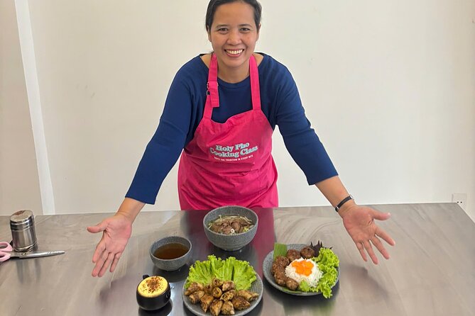 Cook 4 Local Vietnamese Dishes In Pink-themed Class & Market Tour - Who should book this class