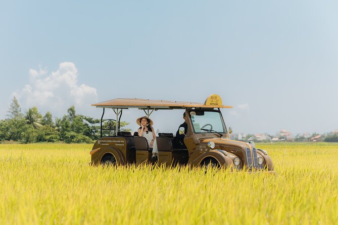 Countryside Adventure Private Tour by Electric Car - A traditional market with everyday local food