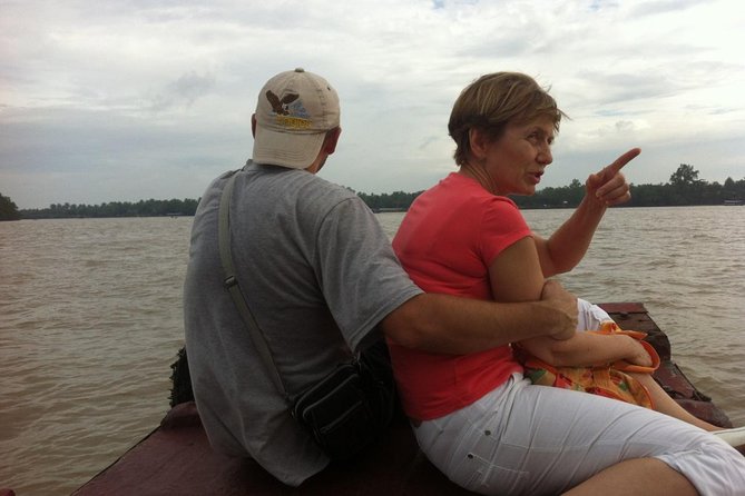 Cu Chi Tunnels & Mekong Delta 1-Day Tour (Max 10 travellers) - Starting early and reaching the Cu Chi Tunnels
