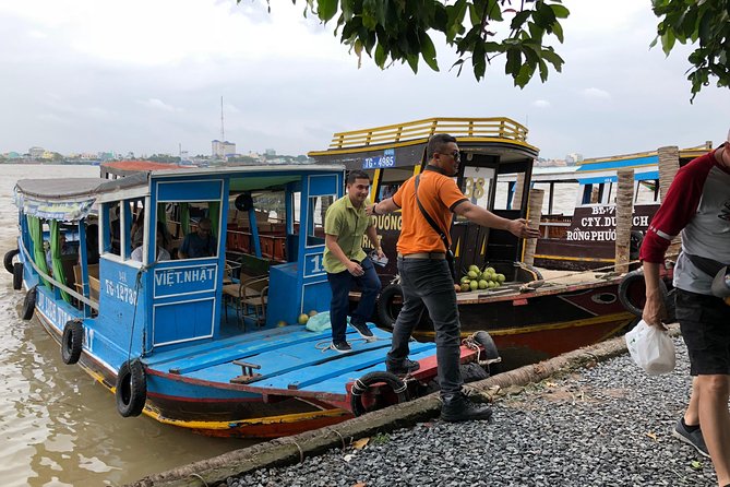 CuChi Tunnels&Mekong Delta-Boat,TukTuk,Coconut Village SmallGroup - Fruit, coconut products, and Vietnamese lunch