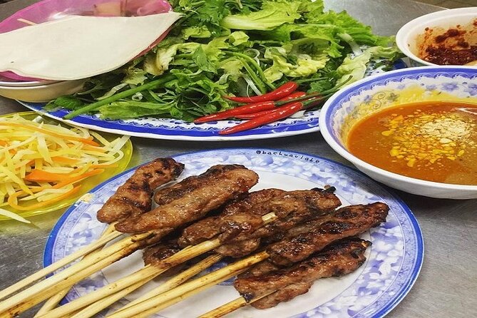 Da Nang Food Tour Motorbike & Sightseeing By Ao Dai Lady Rider - Why a motorbike works so well in Da Nang