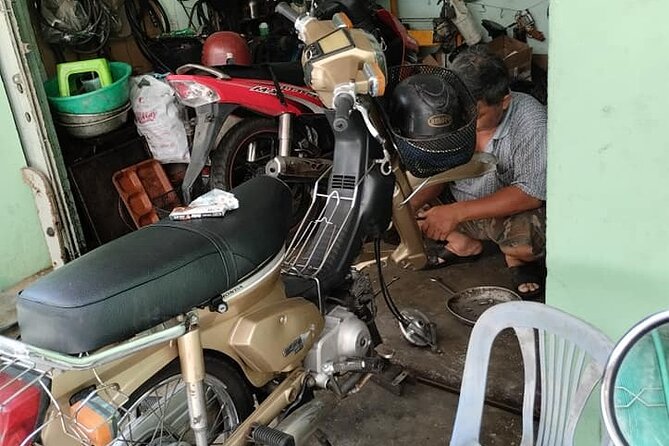 Da Nang Food Tour Motorbike & Sightseeing By Ao Dai Lady Rider - Safety, comfort, and the practical limits
