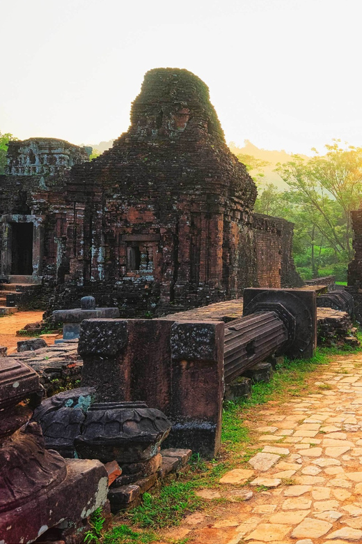 Da Nang: Full-Day My Son Sanctuary Tour - Three hours among the My Son temple groups