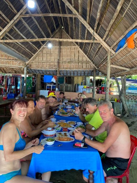 Da Nang/Hoi An: Cham Island Speedboat Tour with Snorkeling - A generous island lunch