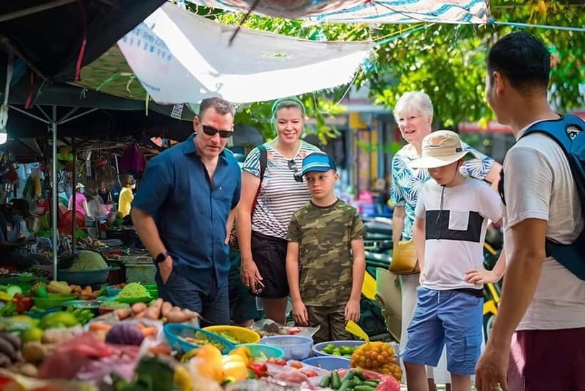 Da Nang/Hoi An: Market Tour, Basket Boat Ride, Cooking Class - Cam Thanh and the round bamboo boats