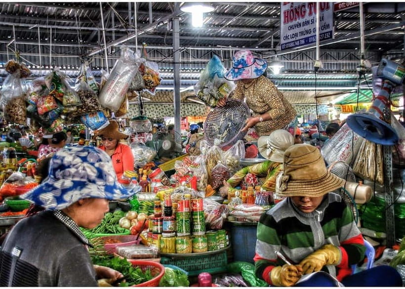 Da Nang/Hoi An: Market Tour, Basket Boat Ride, Cooking Class - Weather, comfort, and practical tips