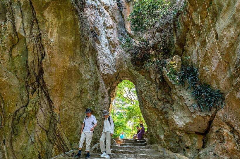 Da Nang: Marble Mountains And Son Tra Peninsula Exploration - Guides, drivers, and the small-group advantage