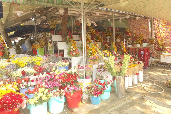 Da Nang Night Motorbike Tour & River Cruise Riding By Lady Rider - Sun Wheel, the night market, and extra photographs