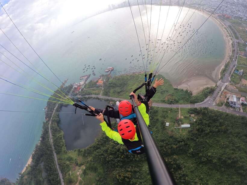Da Nang Private paragliding experience on Monkey Mountain - What the Monkey Mountain flight is really like
