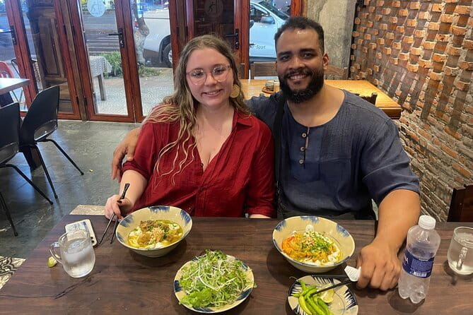 Da Nang Street Foodie Walking Tour - Four stops, one drink, and a full meal