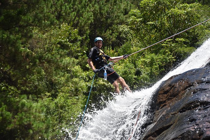 Dalat Canyoning Day Trip - A picnic lunch beside the action