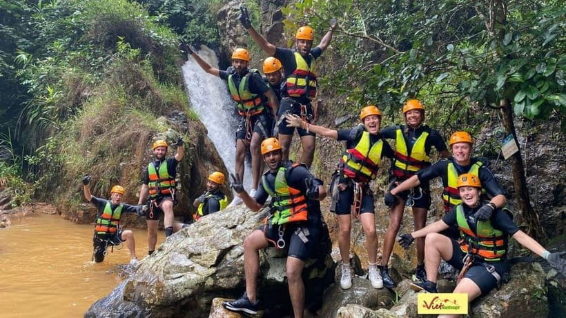 Dalat: Canyoning Extreme Adventure Vietnam - Picnic lunch above the highest waterfall