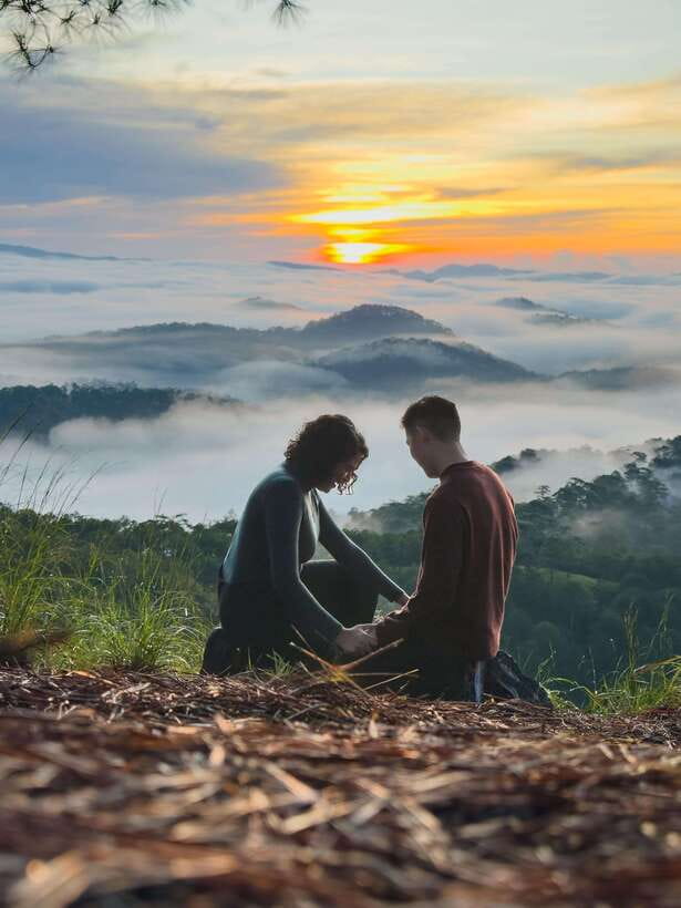 Dalat: Cloud Chasing packaged hike - Sunrise Pickup Included - Photos and Videos Without Paying Extra