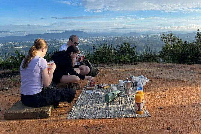 Dalat: Cloud Hunting & Sunrise Trekking to Hon Ho Mountain - Why this early start works in Da Lat