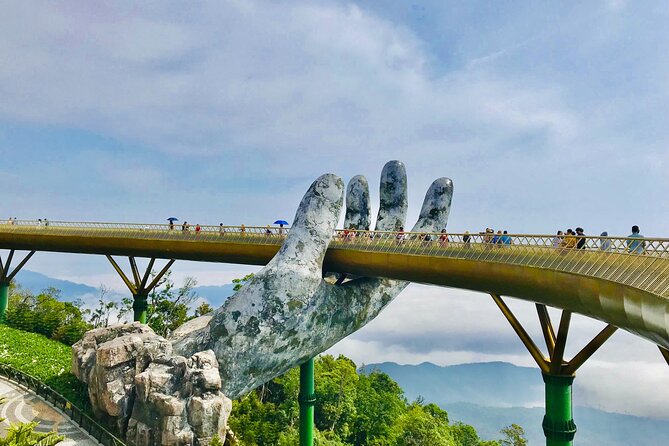 Dalat Countryside Motorbike Day Tour–Coffee Farms & Pagodas - Robin Hill, Tuyen Lam Lake, and the Return Toward Da Lat