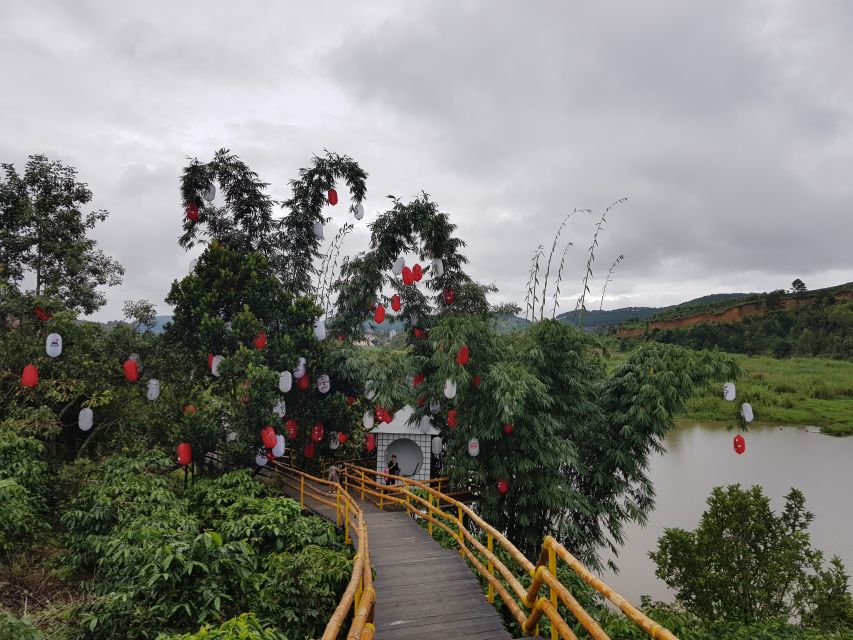 Dalat: Countryside Tour with Silk Village & Elephant Falls - Flowers, farms, and Dalat’s working countryside