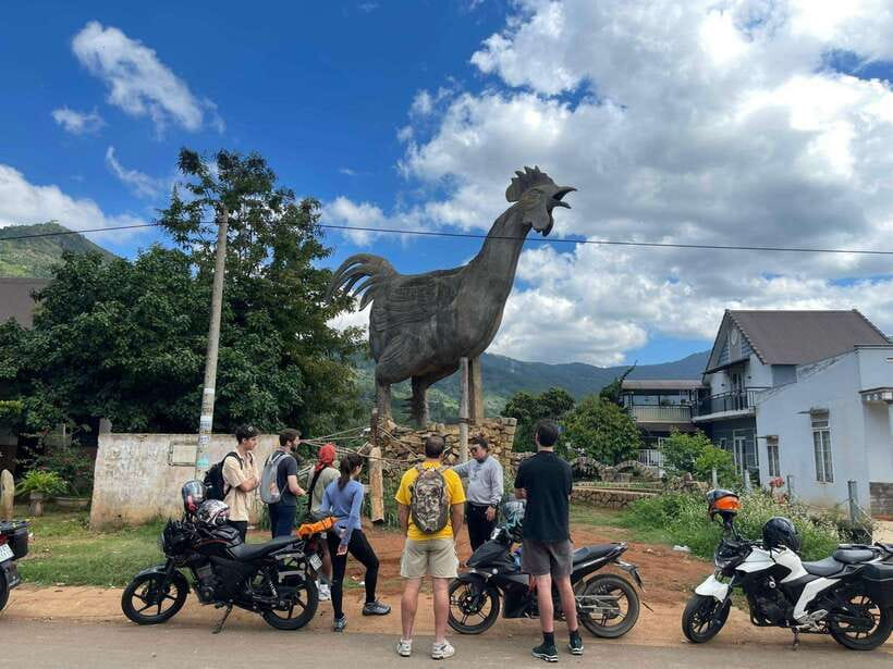 Dalat: MOTORBIKE TOUR TO PONGOUR FALLS- SILK- COFFEE FARM - Motorbike or car: which option suits you?