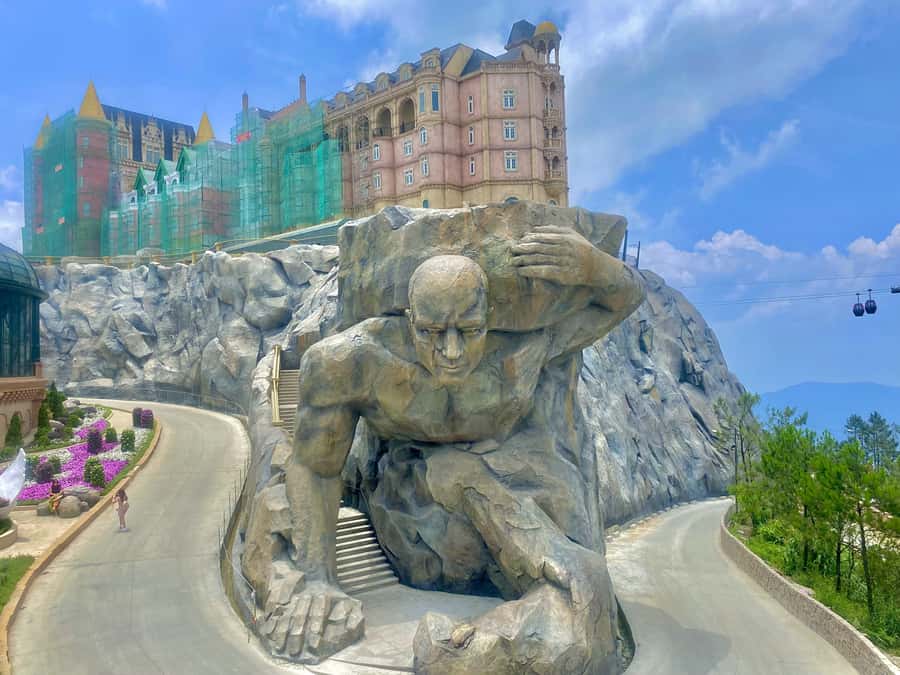 Danang: Golden Bridge by Private Car or Bus w hotel pickup - Who should book this experience