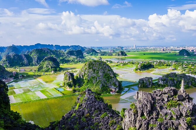 Day Trip from Hanoi to Ninh Binh Hoa Lu, Trang An, and Mua Cave - Hoa Lu and the Dinh and Le temples