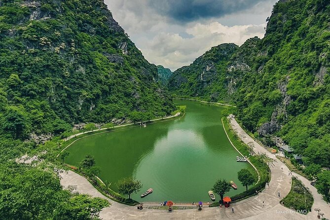 Day Trip from Hanoi to Ninh Binh Hoa Lu, Trang An, and Mua Cave - Practical details before you reserve