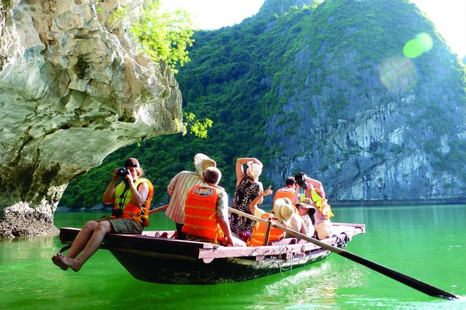 Day trip to Halong Bay from Hanoi - Lunch with seafood and a vegetable option