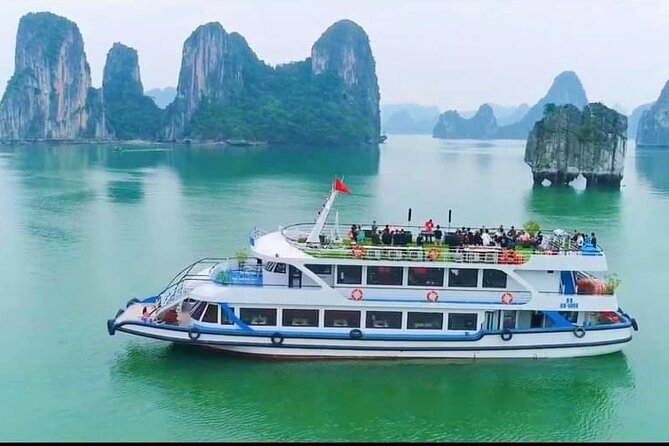 DELUXE Halong Cruise 1 Day Tour From Hanoi - Daily Operated - Lunch with Vietnamese and seafood dishes