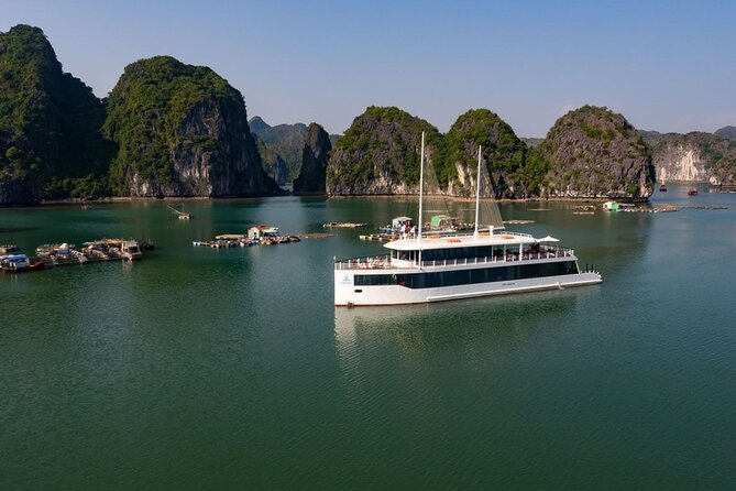 DELUXE Halong Cruise 1 Day Tour From Hanoi - Daily Operated - Halong Bay on the six-hour Deluxe Cruise