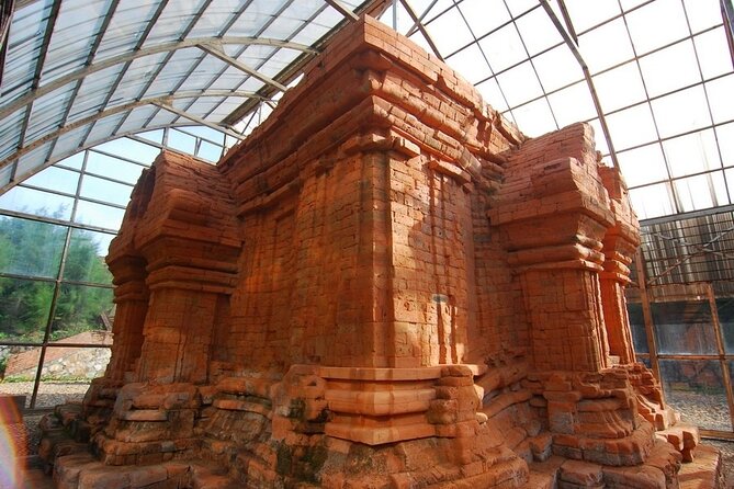 Deluxe Transfer Hue to Hoi An by Amazing way - An Bang Cemetery, the City of Ghosts