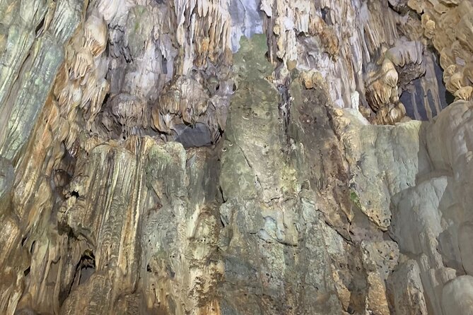 Discover Marble Mountains - Monkey Mountains in Da Nang City - Huyen Khong Cave and the itinerary wording to check