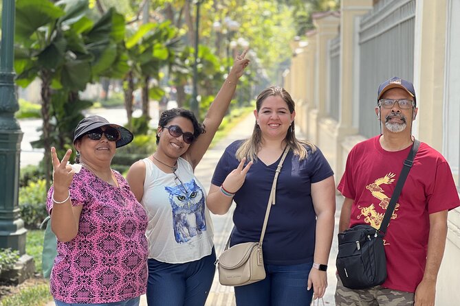 Discover Saigon Main Sights by Walking - Book Street and the Vietnamese Coffee Break