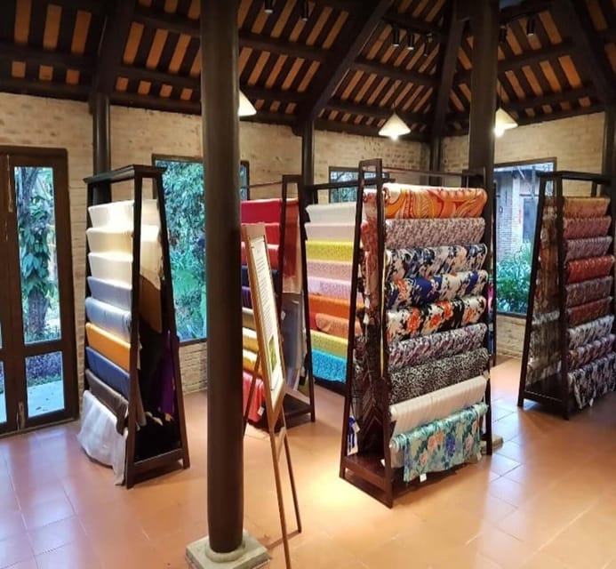 Discover Traditional Silk Process in Hoi An Silk Village - Planning your visit at 28 Nguyen Tat Thanh