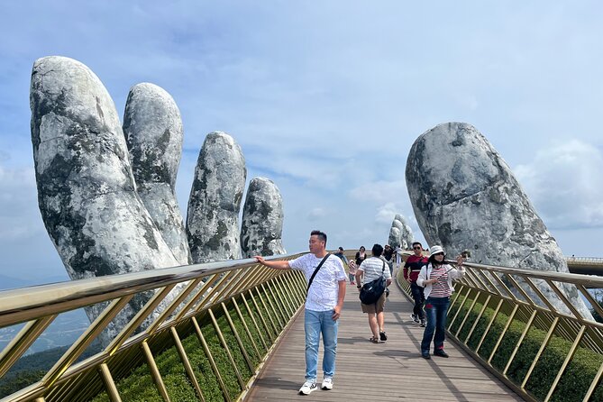 Early tour/ transfer from Hoi An/Da Nang to Golden bridge - Walking across the Golden Bridge