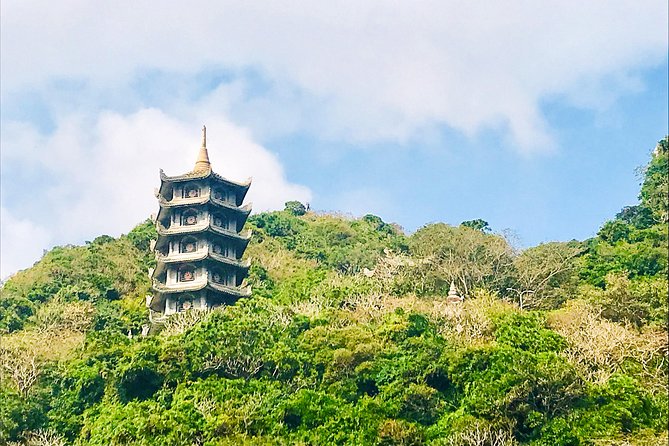 Easy Rider private tour via Hai Van pass from Hue - Da Nang - Hoi An (1Way|Loop) - Climbing the Hai Van Pass