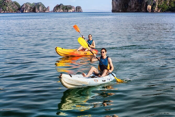 Emeraude Cruise 2 days 1 night Ha Long Bay Tour - Why this Ha Long Bay cruise works well for a short trip
