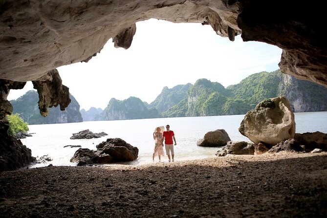 Emperor Cruise Halong: 3 Days 2 Nights Hideaway - Day two: Viet Hai Village and the Cat Ba countryside
