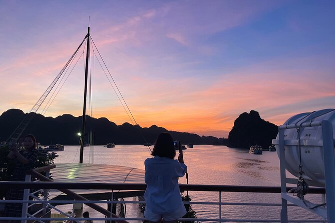 Erina Cruise Lan Ha Bay 2 days 1 night with roundtrip transfer - From Hanoi’s Old Quarter to Tuan Chau Harbor