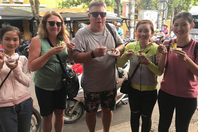 Evening Walking Food Tour, folk game and lantern boat - Vietnamese bingo and the folk-game finish
