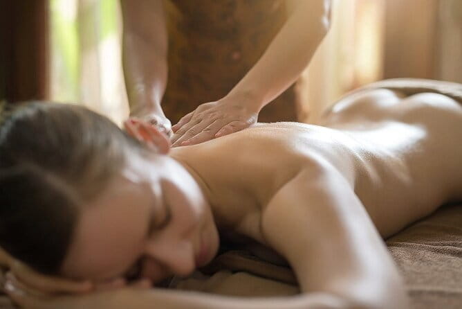 Experience Asian Style Full Body Massage Therapy - Who Will Get the Most From This Experience