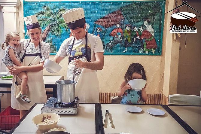 Experience half-day cooking class with market visit - Choosing the right session