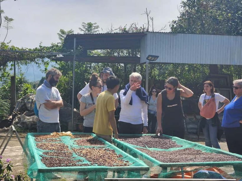 Experience specialty coffee with sustainable coffee farmers - What the five-coffee format teaches you