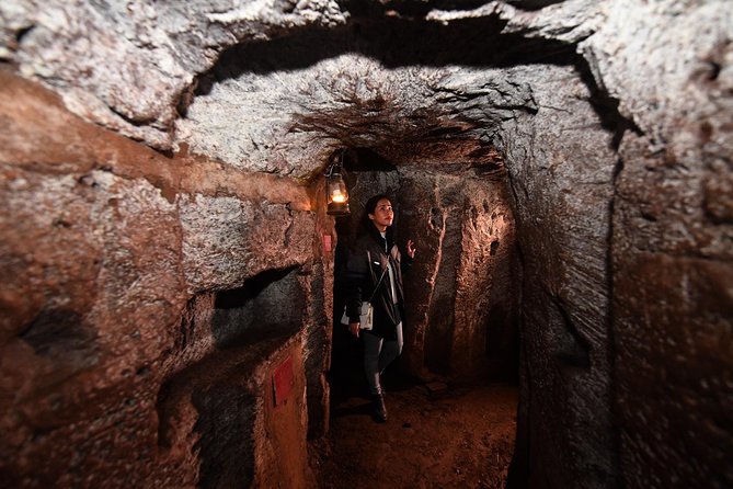 Explore DMZ in Private: Vinh Moc & Khe Sanh from Hue - Guides shape the meaning of the day