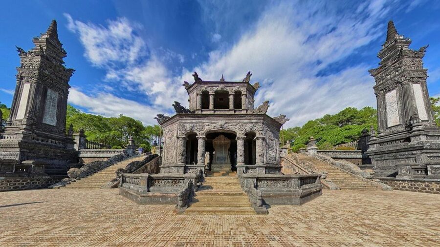 From Da Nang/Hoian/Hue: Hue Imperial City Full-Day Tour - Thien Mu Pagoda beside the Perfume River