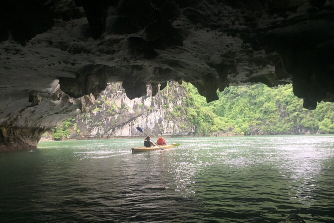 From Ha Noi/Cat Ba: Full-Day Cruise to Lan Ha bay - Ha Long Bay - The eastern Lan Ha Bay cruise and its limestone islets