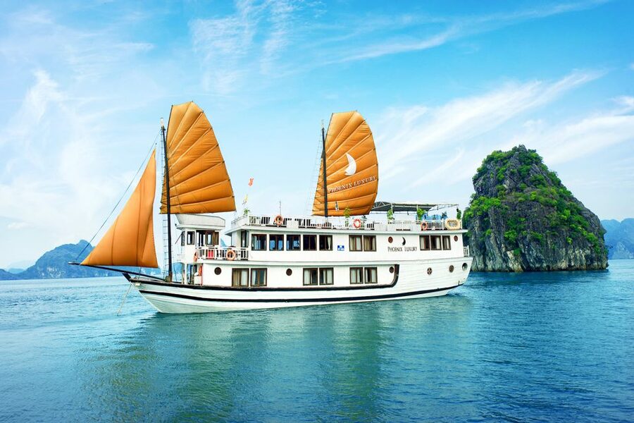 From Hanoi: 2-Day & 1 Night Halong Bay Tour - Sailing past Dog Head and Fighting Cock