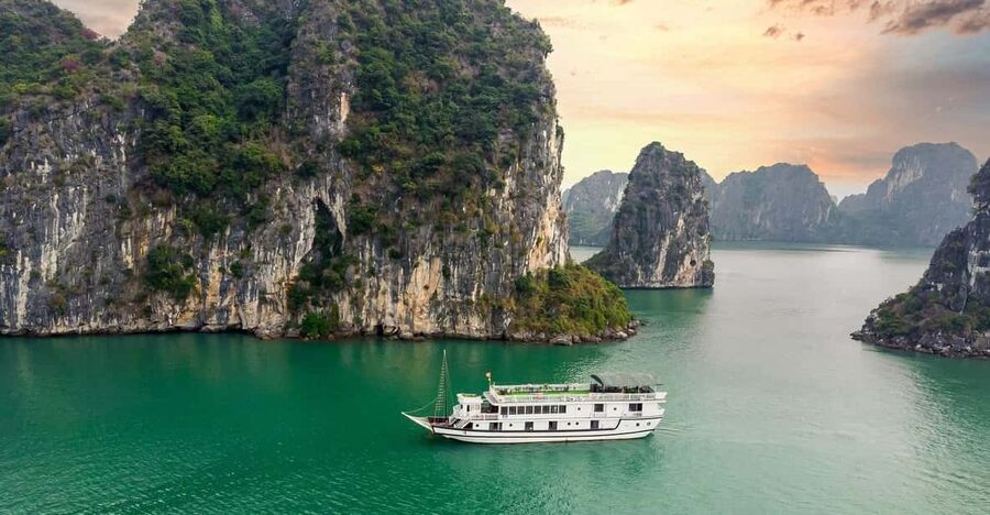 From Hanoi: 2-Day Ha Long Bay Boat Tour - Getting from Hanoi Old Quarter to Tuan Chau Harbor