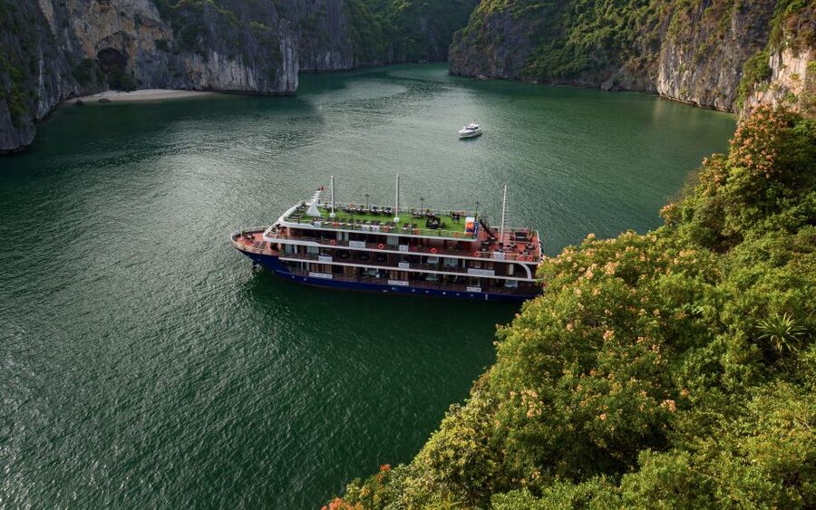 From Hanoi: 2-Day Halong and Lan Ha Bay La Pandora Cruise - The guide can shape the whole trip